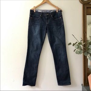 Gap - Real Straight Mid-Rise